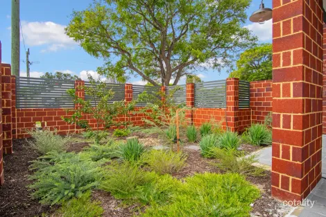 Property photo of 2 Broadway Bassendean WA 6054
