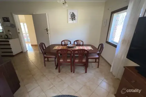 Property photo of 28 Helen Street Hamilton Hill WA 6163