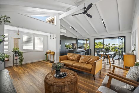 9 Poinciana Ave, Mooloolaba, QLD 4557