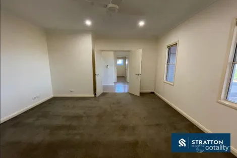 Property photo of 48 Brolga Meander Nickol WA 6714