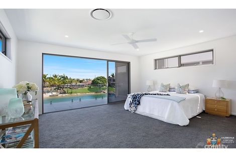 Property photo of 1/16 Sheridan Park Avenue Broadbeach Waters QLD 4218