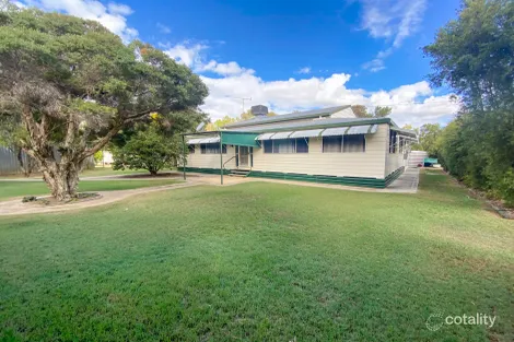 Property photo of 31177 Warrego Highway Miles QLD 4415