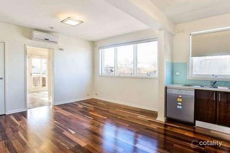 Property photo of 3/53-55 Finlay Street Albert Park VIC 3206