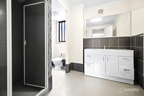 Property photo of 40 Oleander Crescent Riverstone NSW 2765