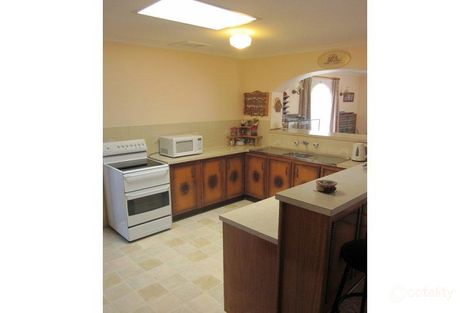 Property photo of 28 Norseman Street Port Noarlunga South SA 5167