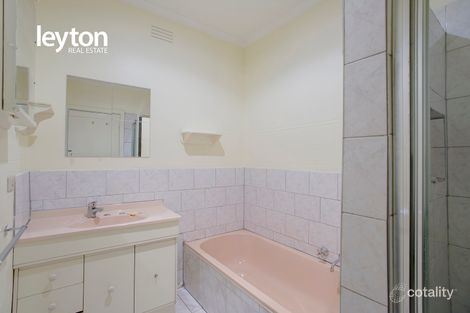 Property photo of 40 Glendale Road Springvale VIC 3171