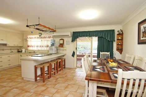 Property photo of 21 Glenross Drive Pine Mountain QLD 4306