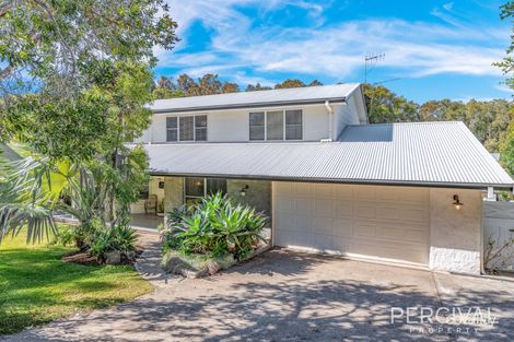 Property photo of 6 Sunnyside Crescent Port Macquarie NSW 2444