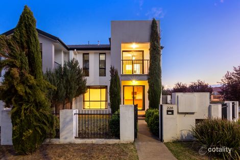 Property photo of 226 Anthony Rolfe Avenue Gungahlin ACT 2912