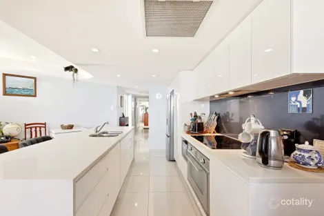 Property photo of 8/85 Marine Parade Redcliffe QLD 4020