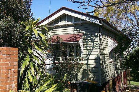 81 Wynnum Rd, Norman Park, QLD 4170