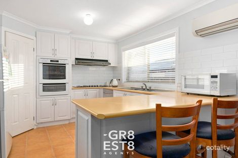 Property photo of 35 Van Der Haar Avenue Berwick VIC 3806