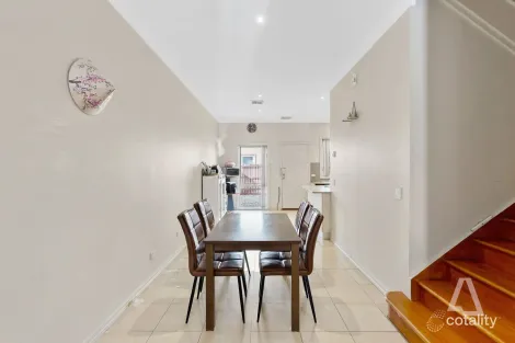 Property photo of 2/2 McArthur Avenue St Albans VIC 3021