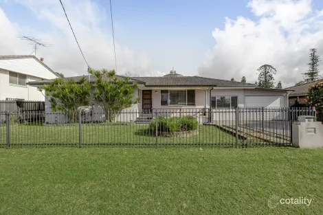 15 Hampton St, Newtown, QLD 4350