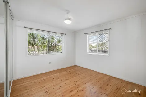 Property photo of 15 Hampton Street Newtown QLD 4350