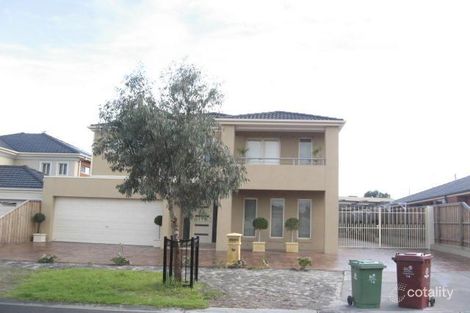 14 Golden Gr, Springvale South, VIC 3172