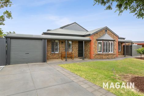 6 Menzies Ct, Trott Park, SA 5158