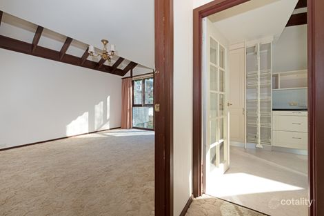 Property photo of 2/13 Wayne Avenue Sandy Bay TAS 7005