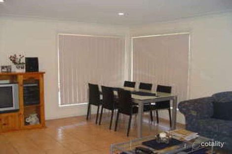 Property photo of 58 Chesterfield Crescent Kuraby QLD 4112