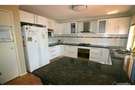 Property photo of 20 Dore Place Mount Annan NSW 2567