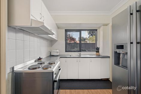 Property photo of 5/15-19 Fourth Avenue Macquarie Fields NSW 2564