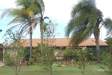 8 Hawaii Cres, Banksia Beach, QLD 4507