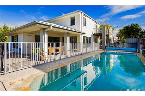 Property photo of 26 Wunburra Circle Pacific Pines QLD 4211