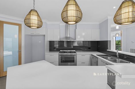 Property photo of 38 Empire Avenue Drouin VIC 3818