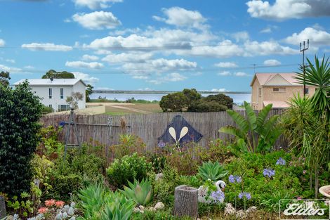 Property photo of 50 Sidney Parade Hindmarsh Island SA 5214