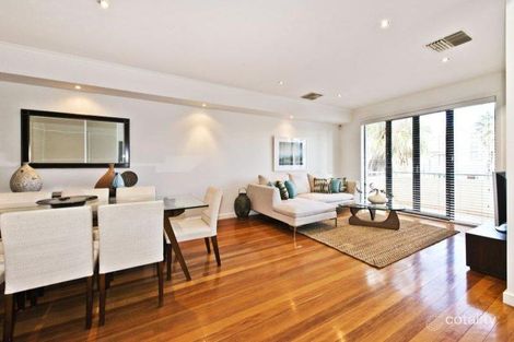 Property photo of 18 Beacon Vista Port Melbourne VIC 3207