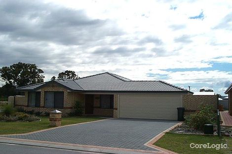 Property photo of 2 Barnett Close Huntingdale WA 6110