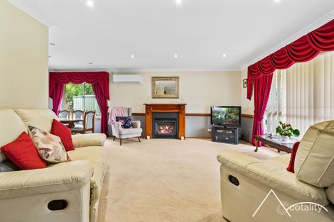 Property photo of 24 Tuart Circle Narellan Vale NSW 2567