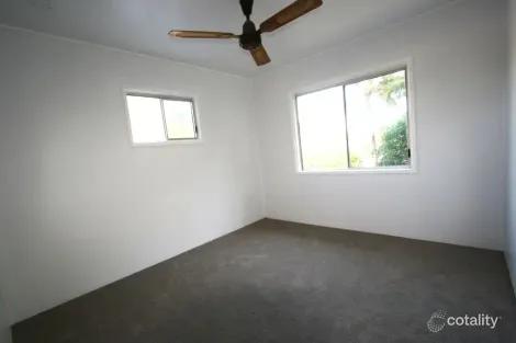 Property photo of 11 Blakeley Road Sarina QLD 4737