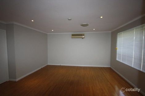 Property photo of 22 Throsby Way Ambarvale NSW 2560