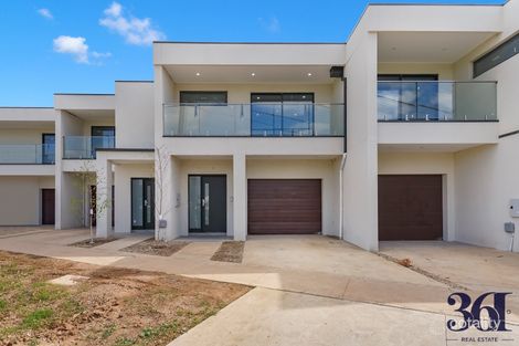 1-6/64-66 Bulban Rd, Werribee, VIC 3030