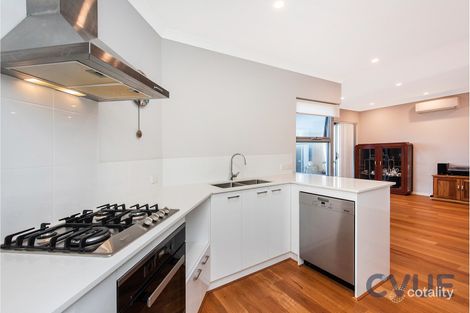 Property photo of 19 Ozone Parade Trigg WA 6029