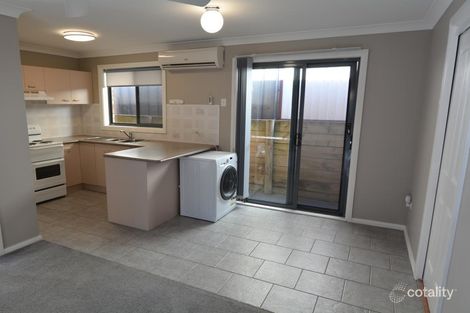 Property photo of 28 Macdougall Crescent Hamlyn Terrace NSW 2259