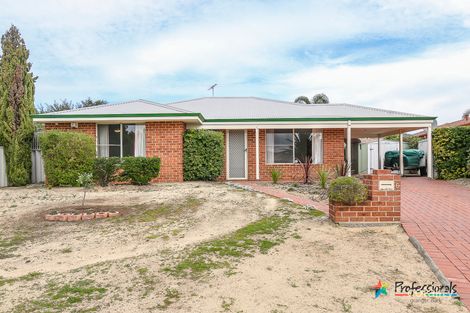 6 Elmwood Ct, Marangaroo, WA 6064