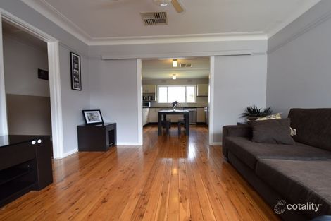 Property photo of 11 Whiteman Avenue Young NSW 2594