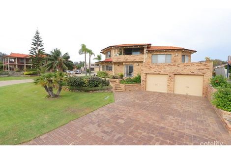 Property photo of 2 Amity Close Sorrento WA 6020