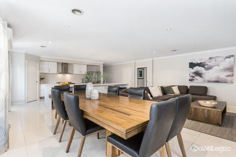 Property photo of 16 Eden Avenue Skye VIC 3977