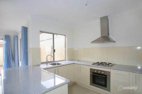 Property photo of 4/3071 Albany Highway Armadale WA 6112