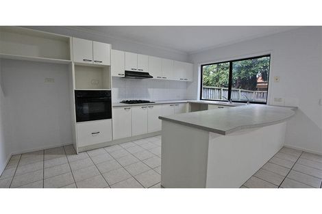 Property photo of 11 Emilia Place Prestons NSW 2170