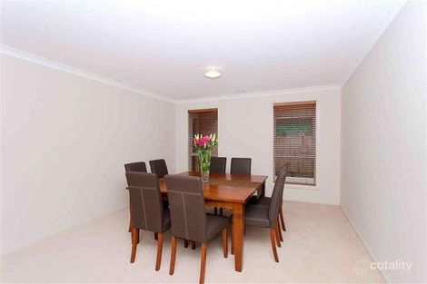 Property photo of 30 Gisborne Way Caroline Springs VIC 3023