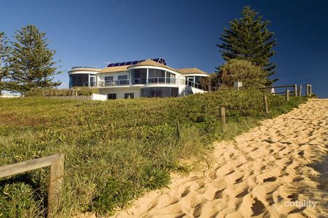 Property photo of 2 Loftus Street Narrabeen NSW 2101