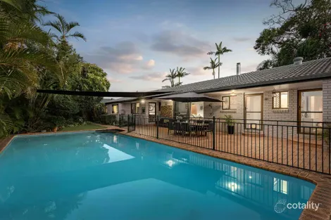 5 Hewton Ct, Wishart, QLD 4122