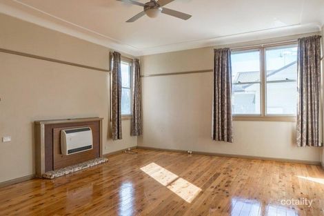 Property photo of 58 Glenroi Avenue Orange NSW 2800