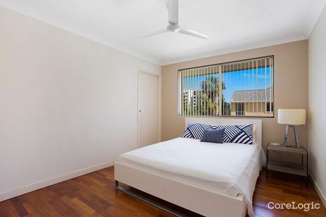 Property photo of 17/26 Stanhill Drive Surfers Paradise QLD 4217