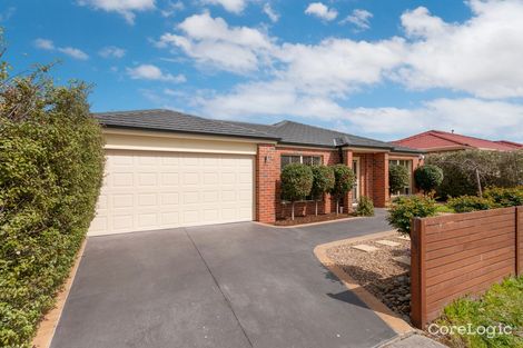 Property photo of 18 Malabar Street Roxburgh Park VIC 3064