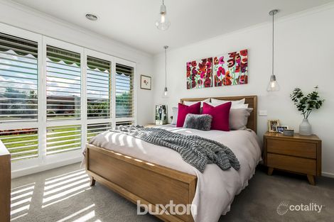 Property photo of 15 Lino Court Whittington VIC 3219